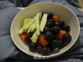 多样水果的做法