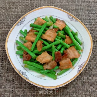豆角炒五花肉的做法