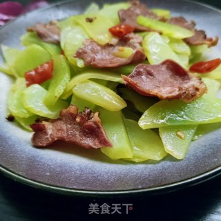 腊猪舌炒莴笋的做法