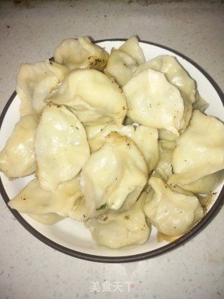野菜猪肉馅煎饺的做法