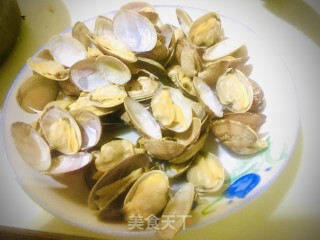 白灼花蛤的做法