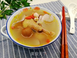 夏天清热祛湿，美容养颜～海底椰煲鸡汤