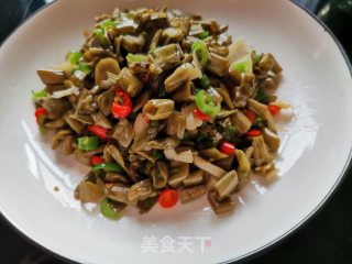 扑空心菜梗的做法