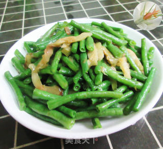 榨菜丝炒豇豆的做法