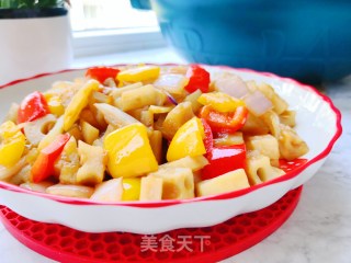彩椒藕丁的做法