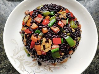 五彩紫米炒饭的做法