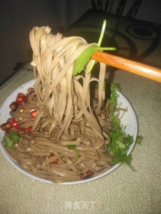 酸辣凉拌荞麦面的做法