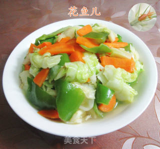 青椒胡萝卜炒包心菜的做法