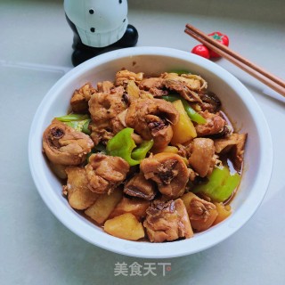 鸡块烧土豆的做法