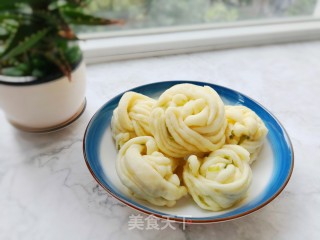 牛奶花卷的做法