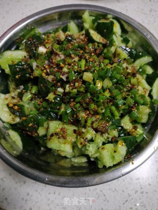 凉拌棒打黄瓜的做法