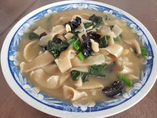 芝麻叶汤面条的做法