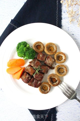 黑椒牛肉粒的做法