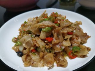 青椒炒油渣的做法