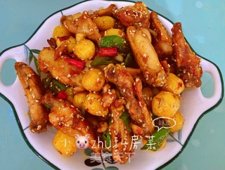 干锅鸡翅土豆的做法