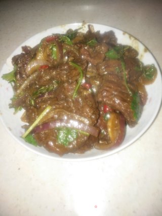 网红洋葱炒牛肉的做法