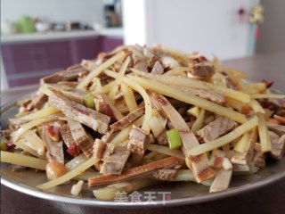 凉拌土豆丝五香豆腐的做法
