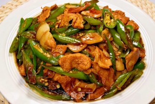 辣椒炒肉的做法
