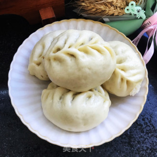 茄子青椒素包的做法