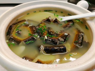 秋天第一碗补中益气汤～火腿片黄鳝汤的做法