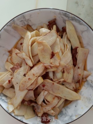 高笋肉片的做法