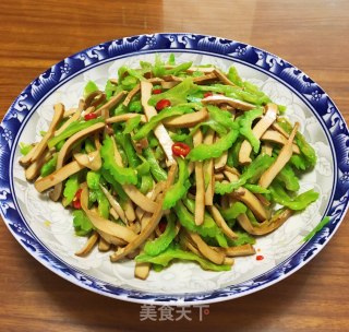 香干拌苦瓜的做法
