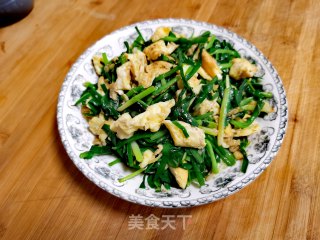 韭菜炒鸡蛋的做法