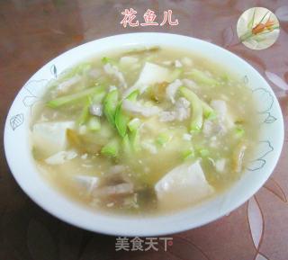 榨菜丝肉丝西葫芦豆腐羹的做法