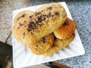 黑芝麻烧饼的做法