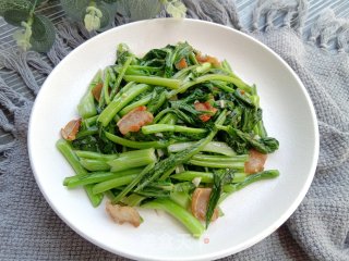 猪油渣炒菜心的做法