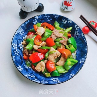 青红椒炒肉的做法