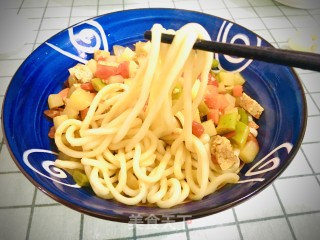 家常土豆丁拌面的做法