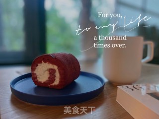 红丝绒香缇奶油蛋糕卷