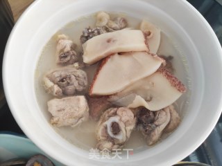 响螺片煲鸡汤的做法