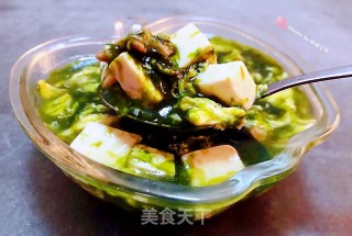 下锅鲜肉豆腐蛋花羹的做法