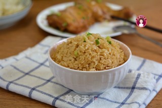 酱油鸡腿焖饭的做法