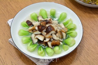 无油少盐清肠的白灼香菇油菜芯