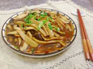 健康营养美味的快手菜～炒素三丝