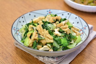 油菜炒豆腐泡的做法