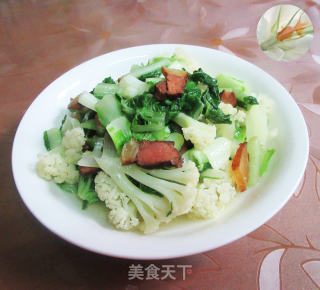 腊肉炒花菜毛毛菜的做法