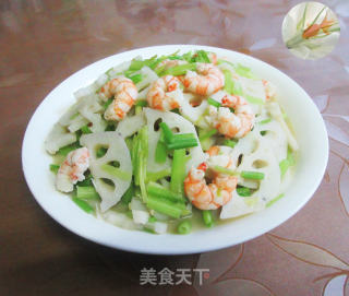 虾仁芹菜炒莲藕的做法