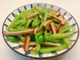 3分钟家常快手菜～青椒炒豆干丝