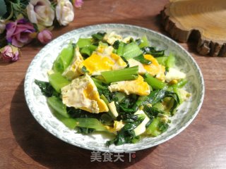 青菜炒荷包蛋的做法