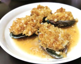 黄金白银蒸鲍鱼的做法