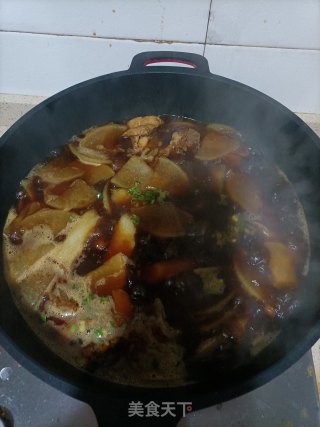 白萝卜炖羊蝎子的做法