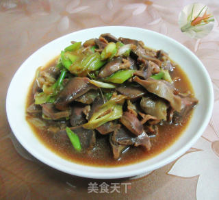 大葱炒鸭胗的做法