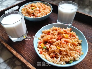 虾仁炒饭的做法