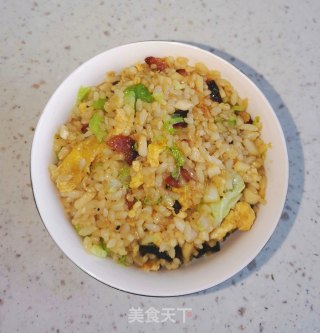 腊肠炒饭的做法