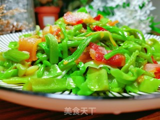 炒贡菜的做法