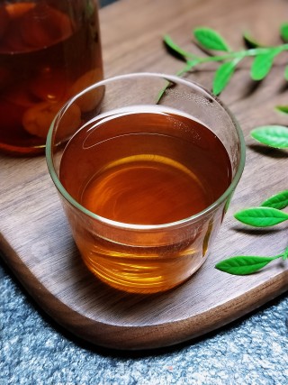 红枣桂圆大麦茶的做法